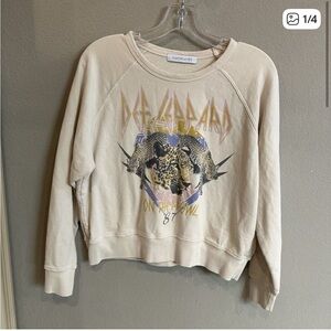 DAYDREAMER Def Leppard On The Prowl Graphic Crewneck Top Sweatshirt Size XS